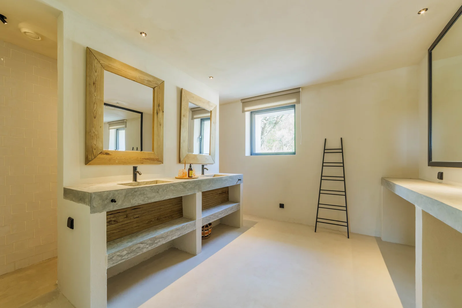 Casa Ansuz bedrooms, image 6