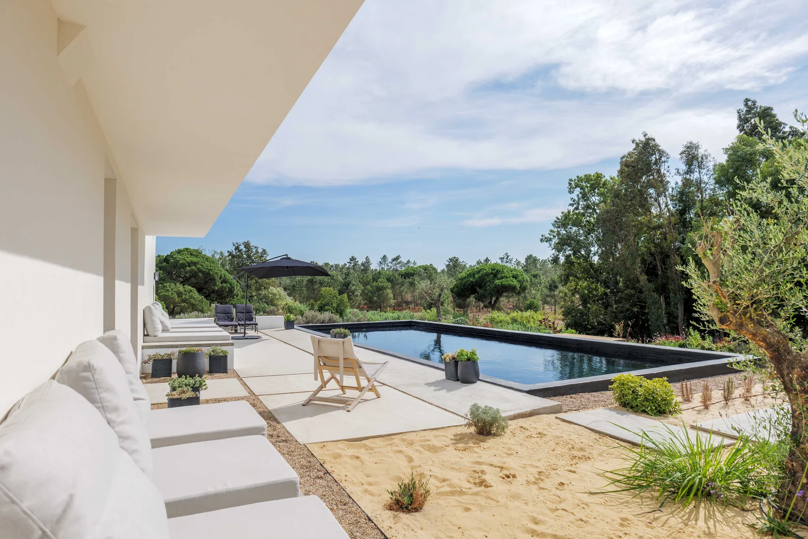 Casa Ansuz pool and terrace, image 3