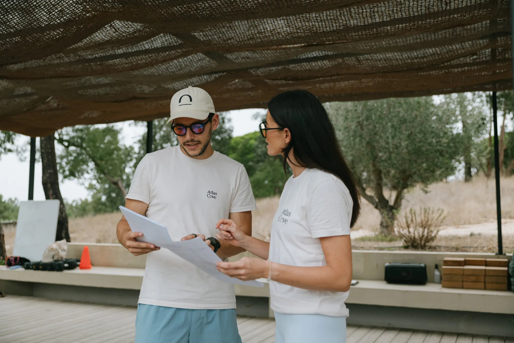 Lisa and Tom Wuerden going through the day's plan under the shade at the quinta